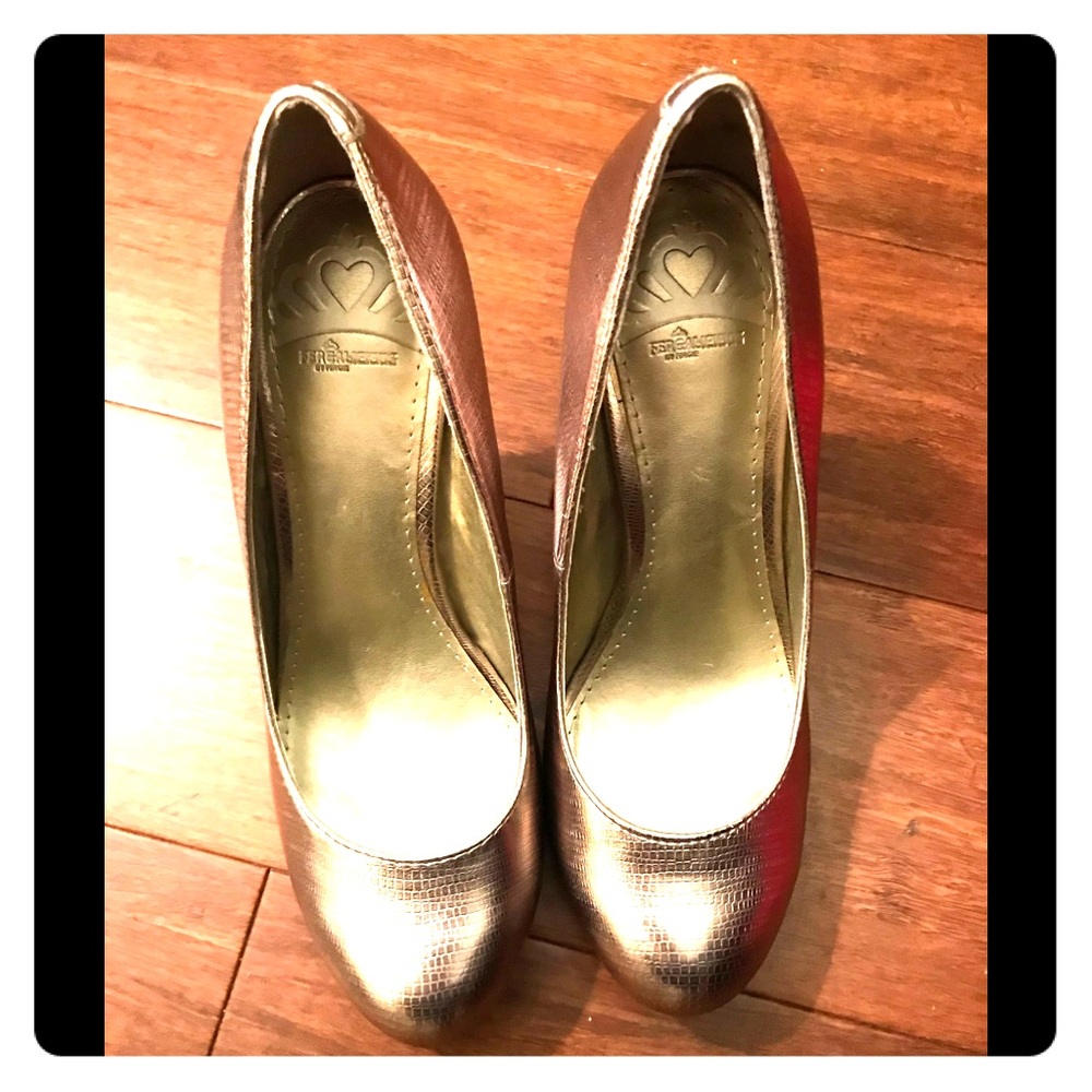 Platinum Fergalicious Glam Shoes by Fergie
